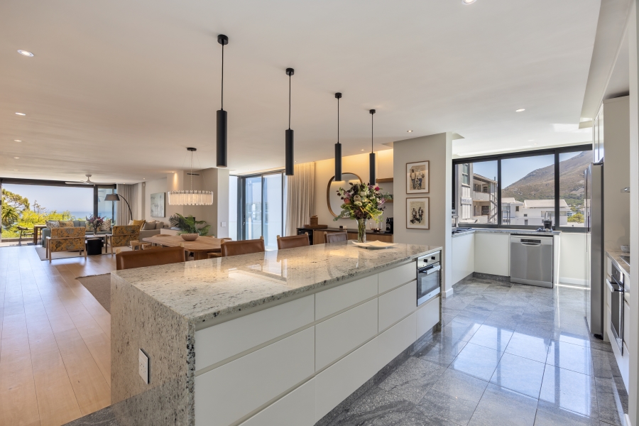 To Let 4 Bedroom Property for Rent in Camps Bay Western Cape
